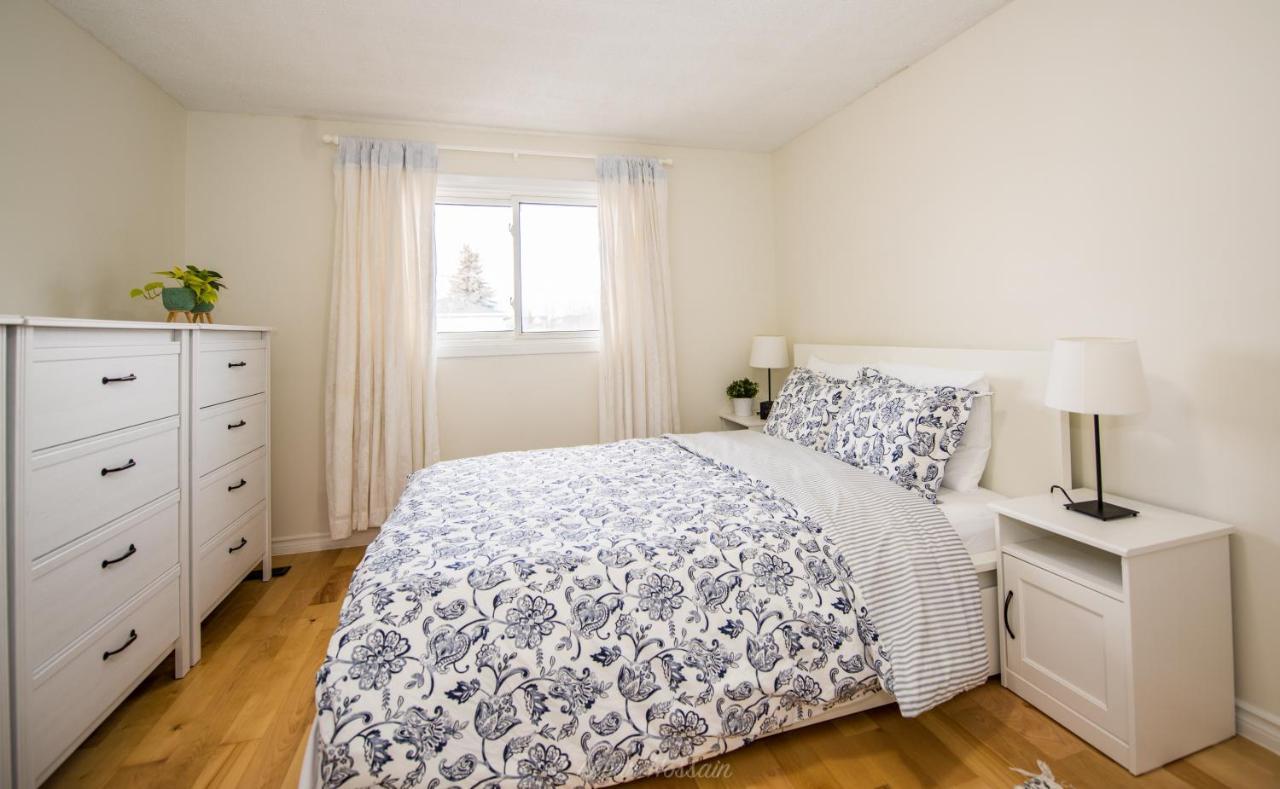 Modern Bright Cozy 3Bed 3Bath Vacation House In Ajax, Greater Toronto Area Gta, On, Canada Exteriér fotografie
