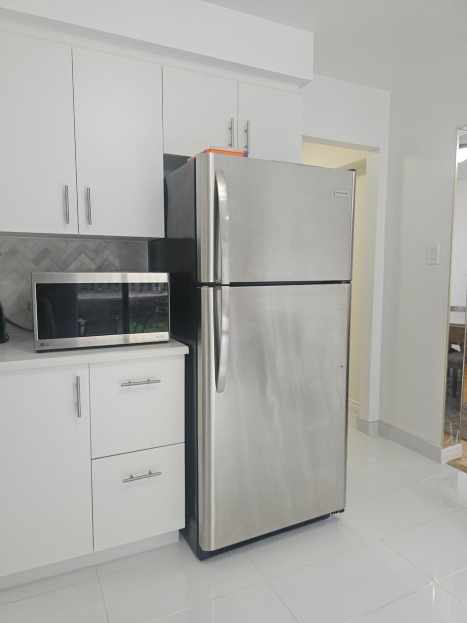 Modern Bright Cozy 3Bed 3Bath Vacation House In Ajax, Greater Toronto Area Gta, On, Canada Exteriér fotografie